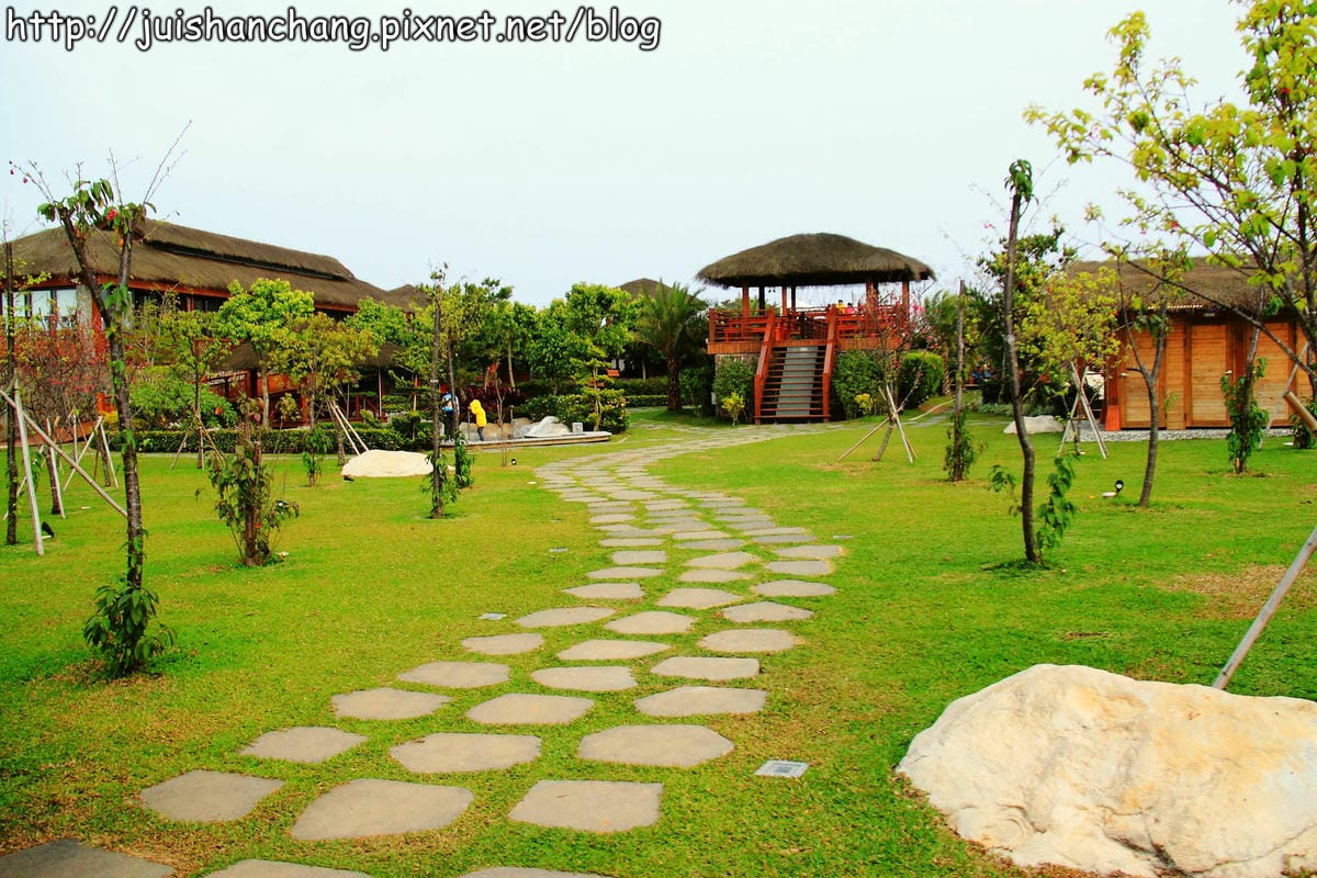 【廣宣—台中后里】星月大地景觀餐廳～大手牽小手來去峇里島？！　