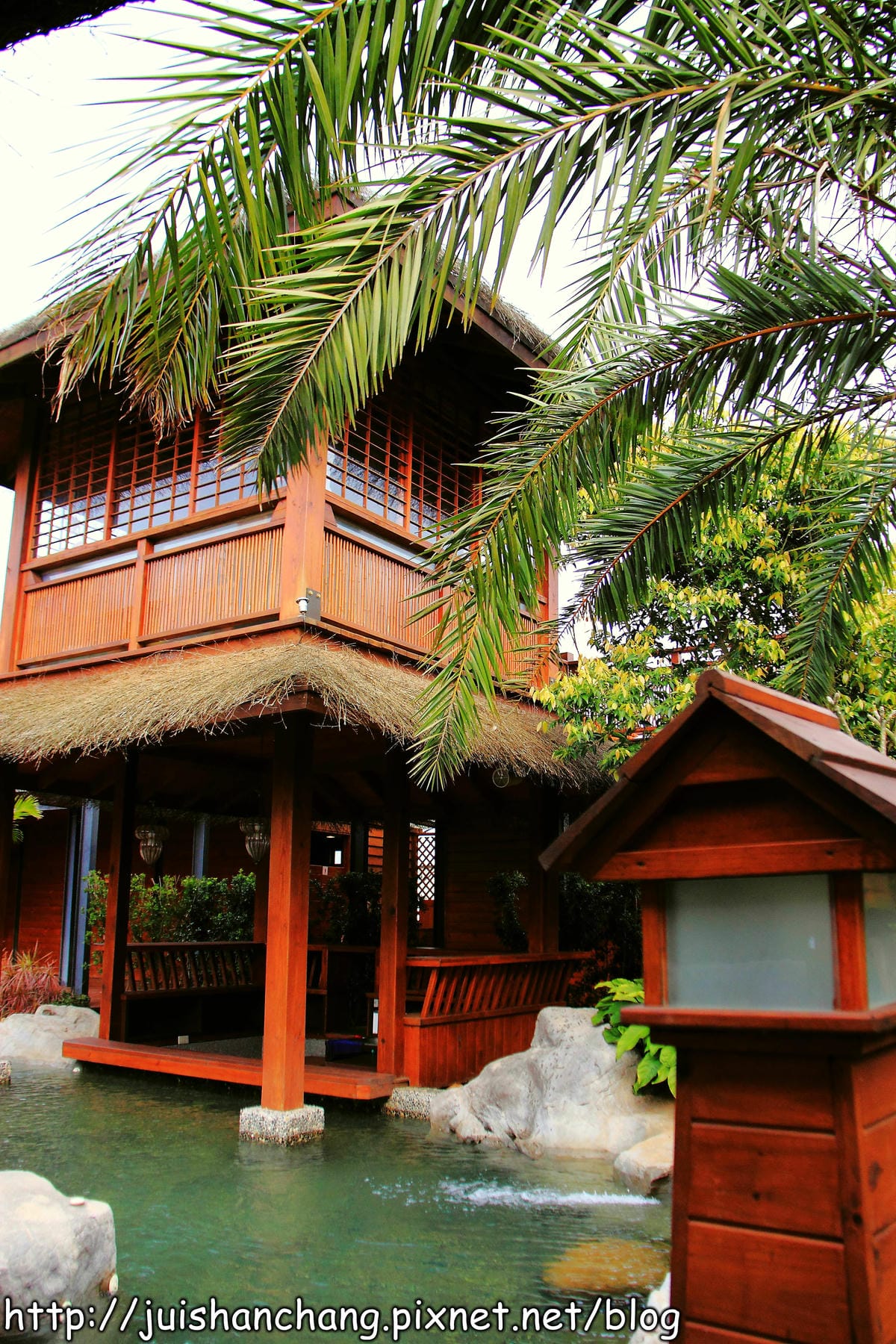 【廣宣—台中后里】星月大地景觀餐廳～大手牽小手來去峇里島？！　