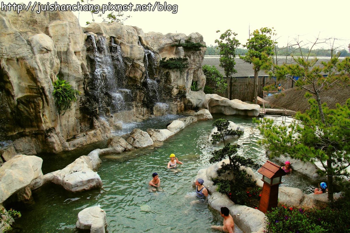 【廣宣—台中后里】星月大地景觀餐廳～大手牽小手來去峇里島？！　