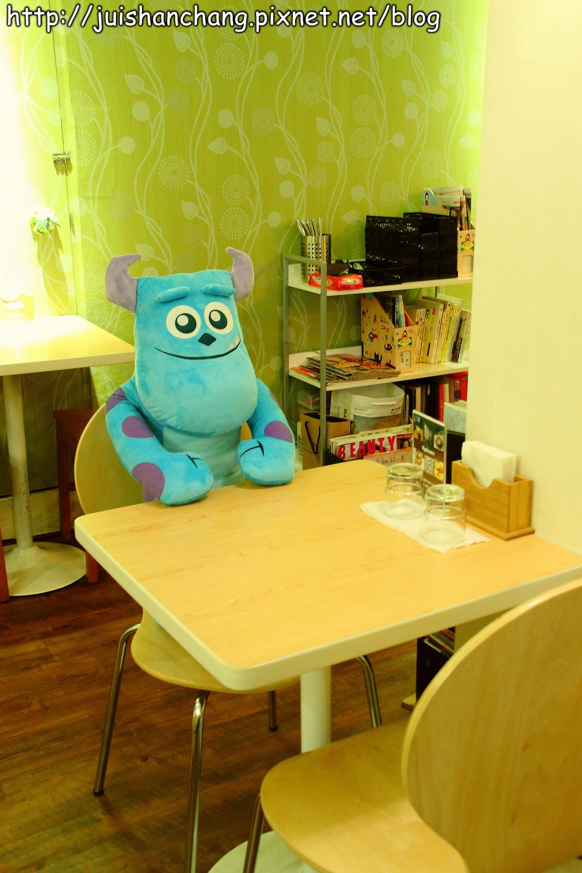 【食記—台北】Sam咖啡～大眼怪陪妳喝咖啡！