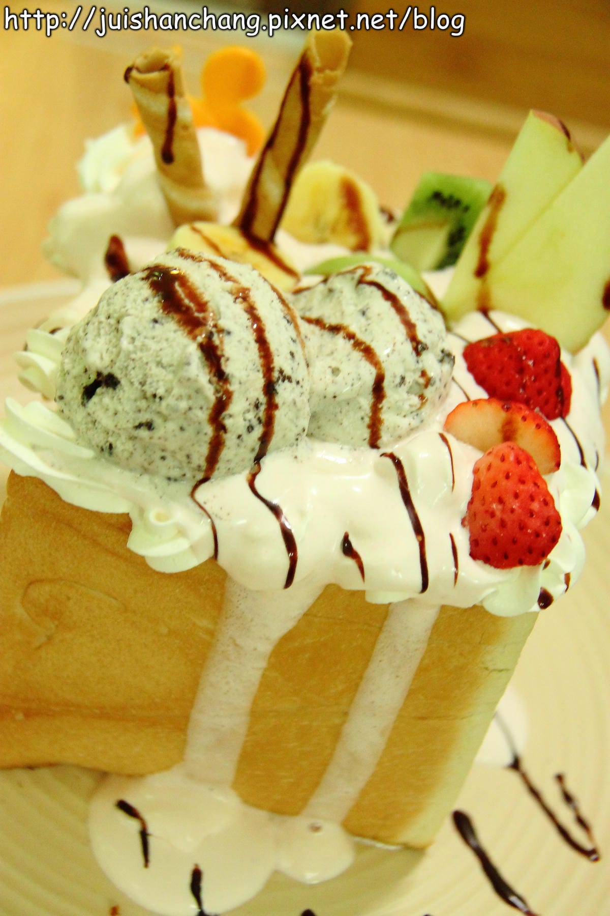 【食記—台北】Sam咖啡～大眼怪陪妳喝咖啡！