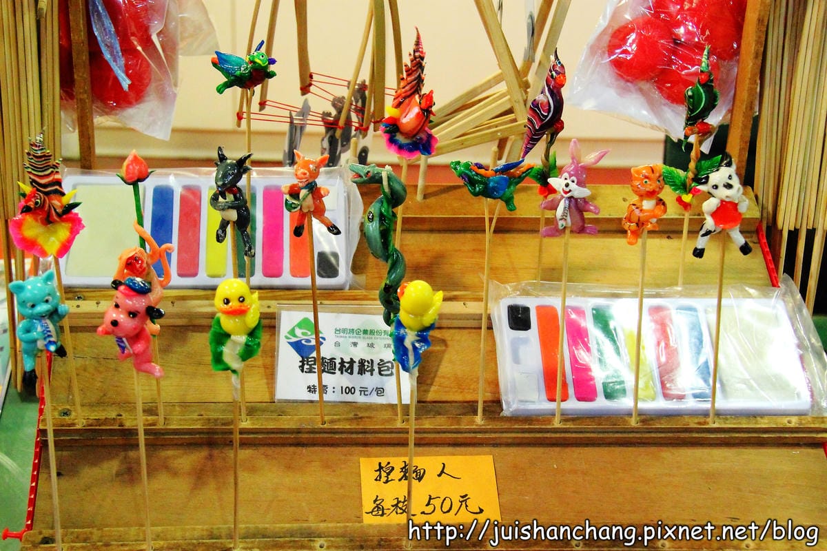 【遊記—彰化鹿港】台灣玻璃館～與世界獨一無二玻璃廟