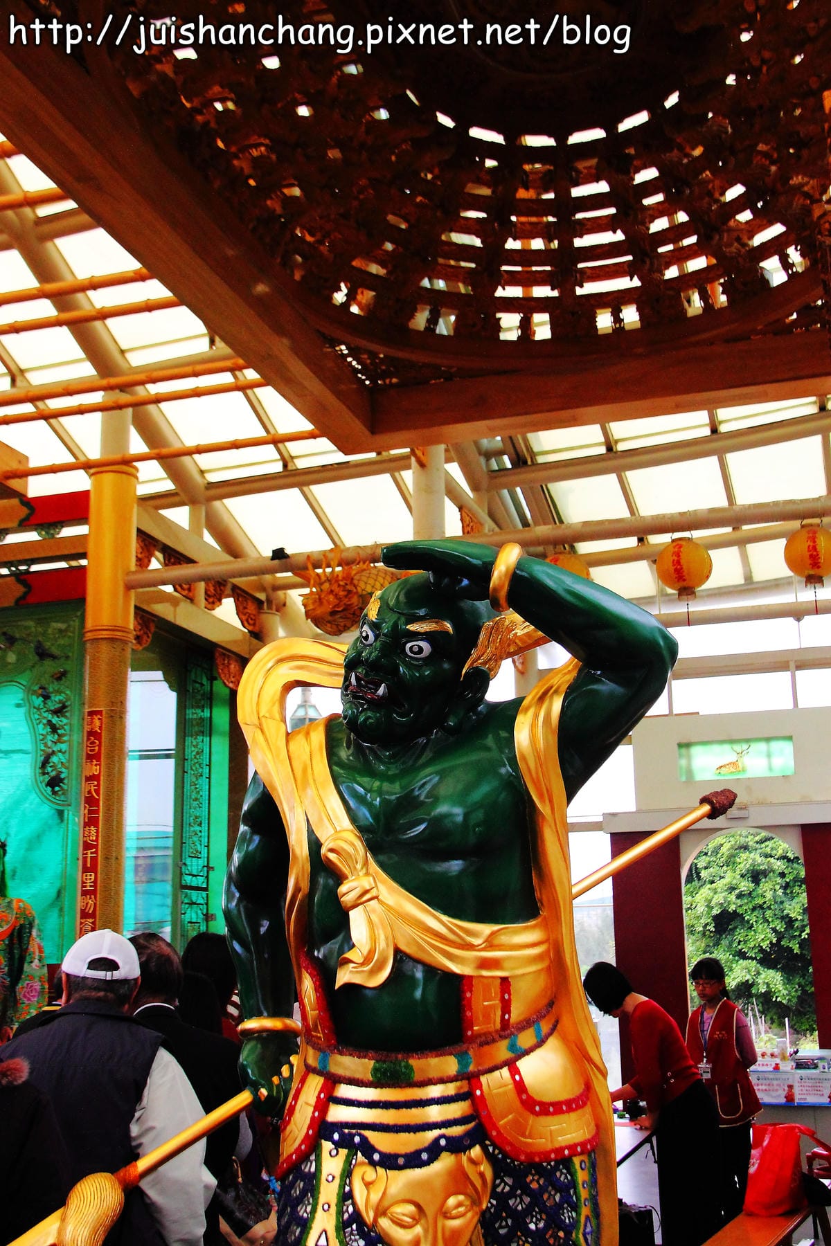 【遊記—彰化鹿港】台灣玻璃館～與世界獨一無二玻璃廟