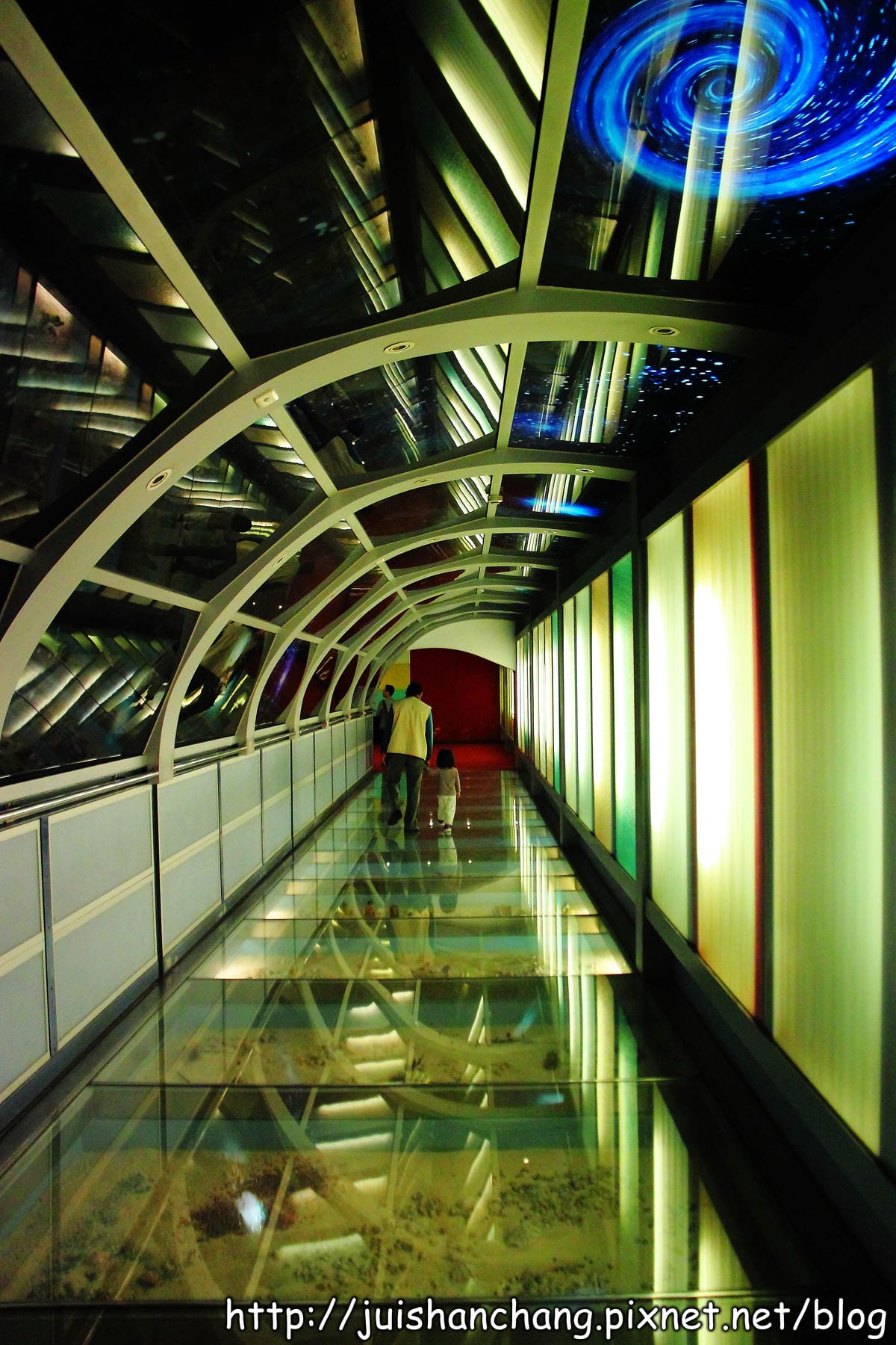 【遊記—彰化鹿港】台灣玻璃館～與世界獨一無二玻璃廟