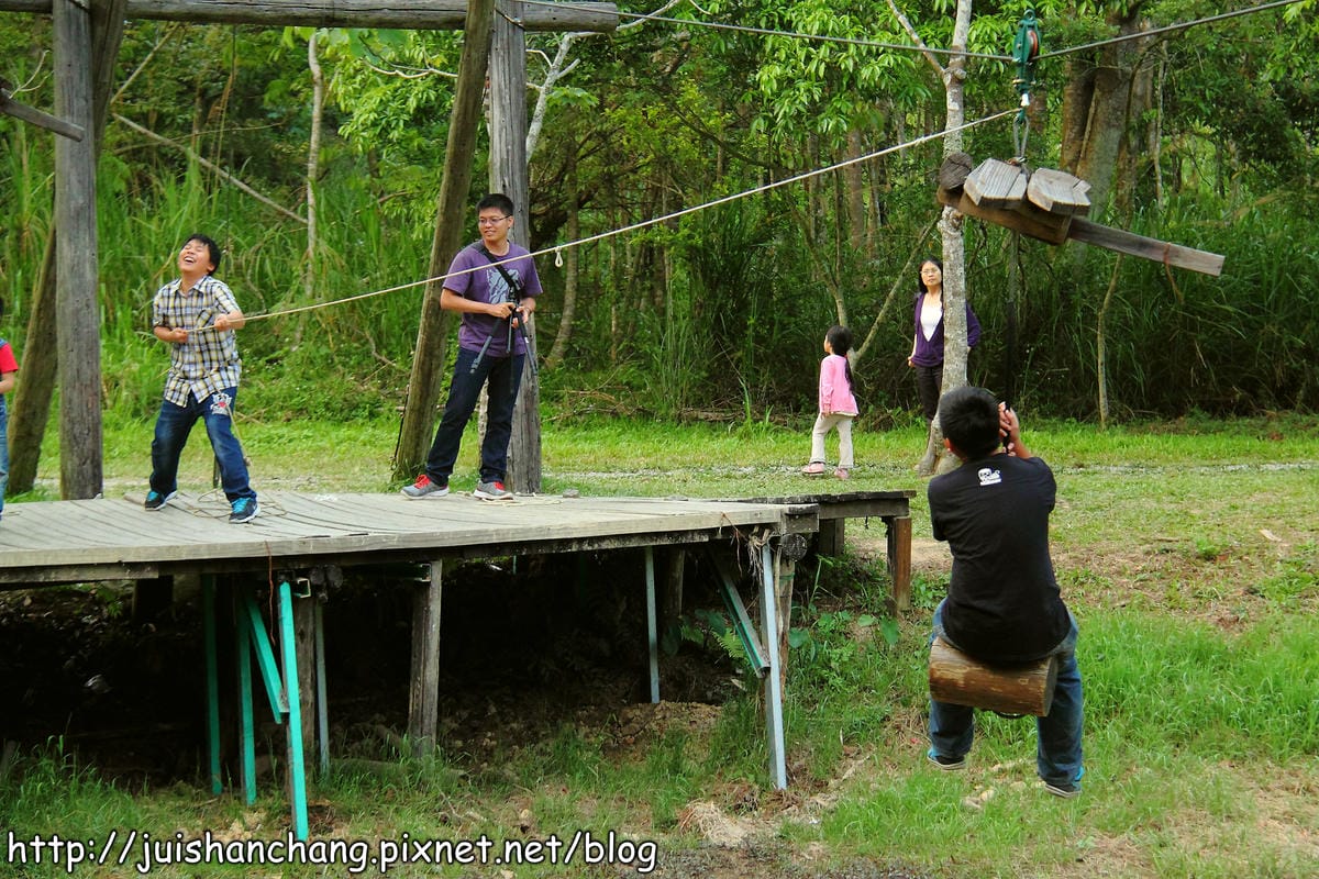 【遊記—2014全台螢火蟲季】牛伯伯生態蝴蝶園VS草湳濕地～螢光趴踢攤！