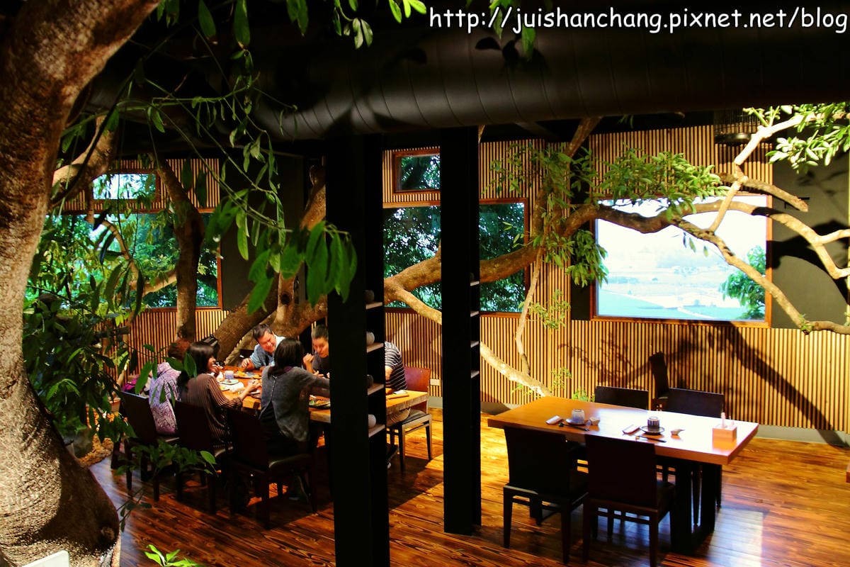 【廣宣—南投埔里】牛耳雕之森。樹屋餐廳～無菜單手創料理