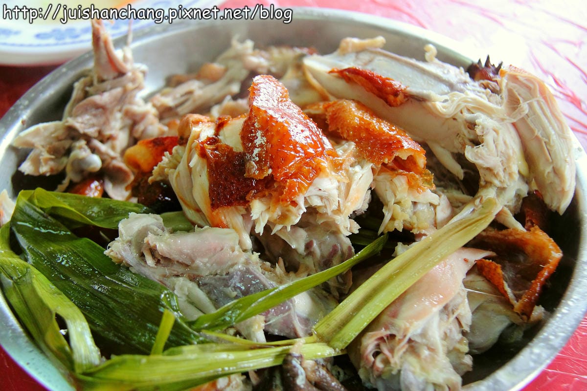 【食記—宜蘭】上旺土雞城～鐵皮屋裡“藏”嫩雞？！　　