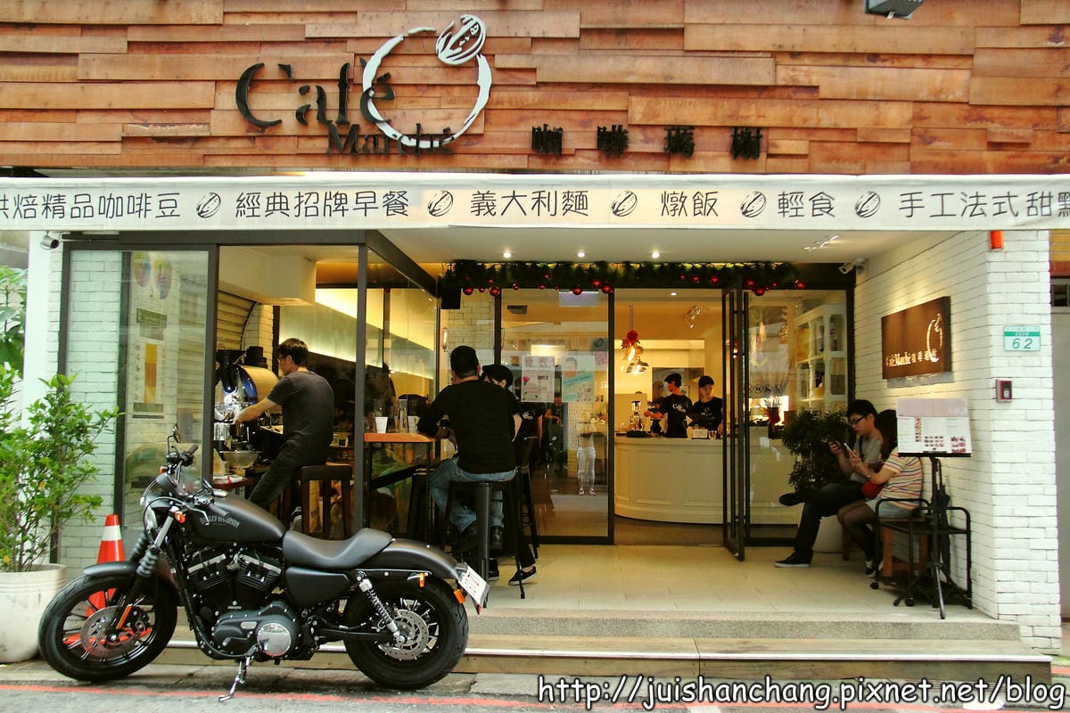 【食記—台北】咖啡瑪榭Café Marché～夢幻甜點，女孩兒一起尖叫吧！