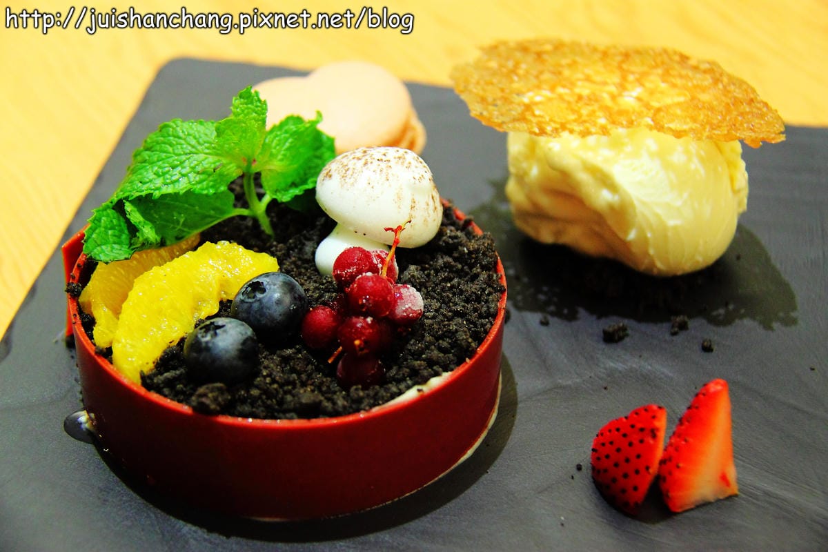 【食記—台北】咖啡瑪榭Café Marché～夢幻甜點，女孩兒一起尖叫吧！