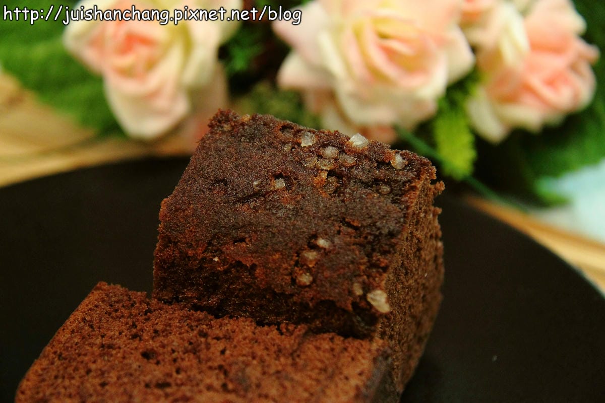 【團購美食—台中】和慶屋長崎蛋糕～享受一個人下午茶吧！