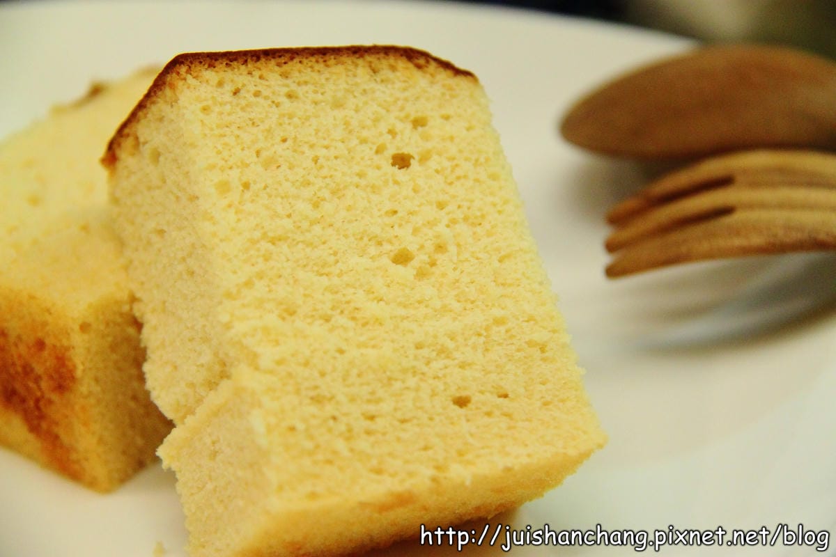 【團購美食—台中】和慶屋長崎蛋糕～享受一個人下午茶吧！