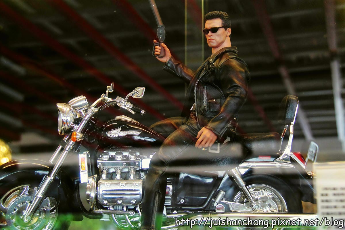 【廣宣—台中】異想空間公仔主題餐廳～超夢幻電影公仔大集合！