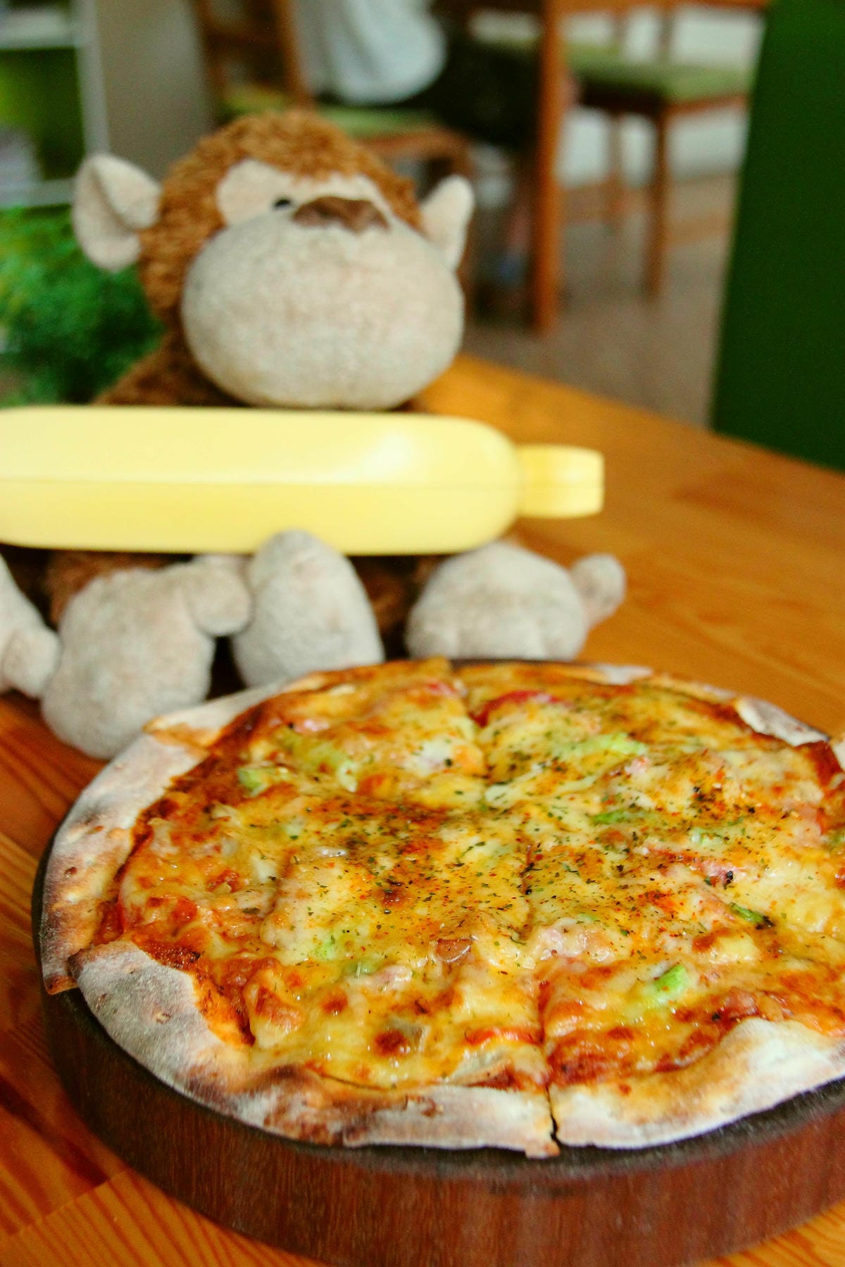 【廣宣—桃園中壢】Monkey In Rain 手工窯烤披薩～現點現烤現做現吃！(目前內部整修中)