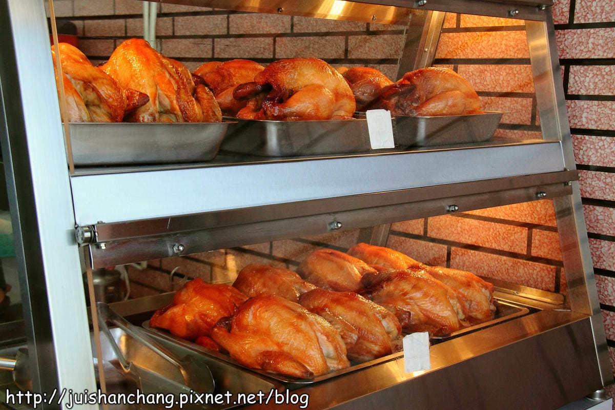 【廣宣—新竹。芎林】金雞城手扒雞～吮指回味，記憶的中味道！（已歇業）　