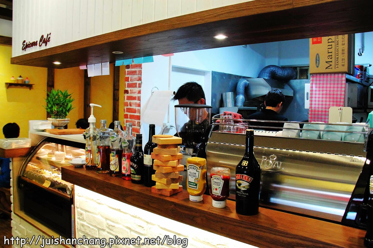 【食記—新北】饗樂食間Cafe～板橋平價早午餐！