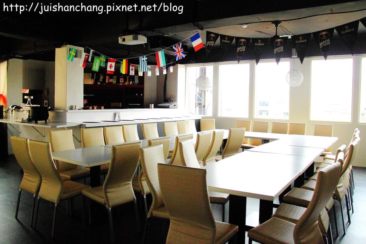 【廣宣—桃園中壢】美食無敵家異國風味餐廳～空姐帶你吃美食！