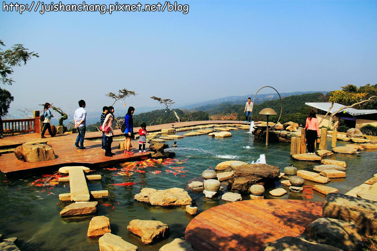 【南投猴探井旅遊景點】星月天空景觀餐廳～擁抱360度美景！