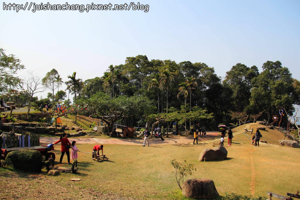 【南投猴探井旅遊景點】星月天空景觀餐廳～擁抱360度美景！