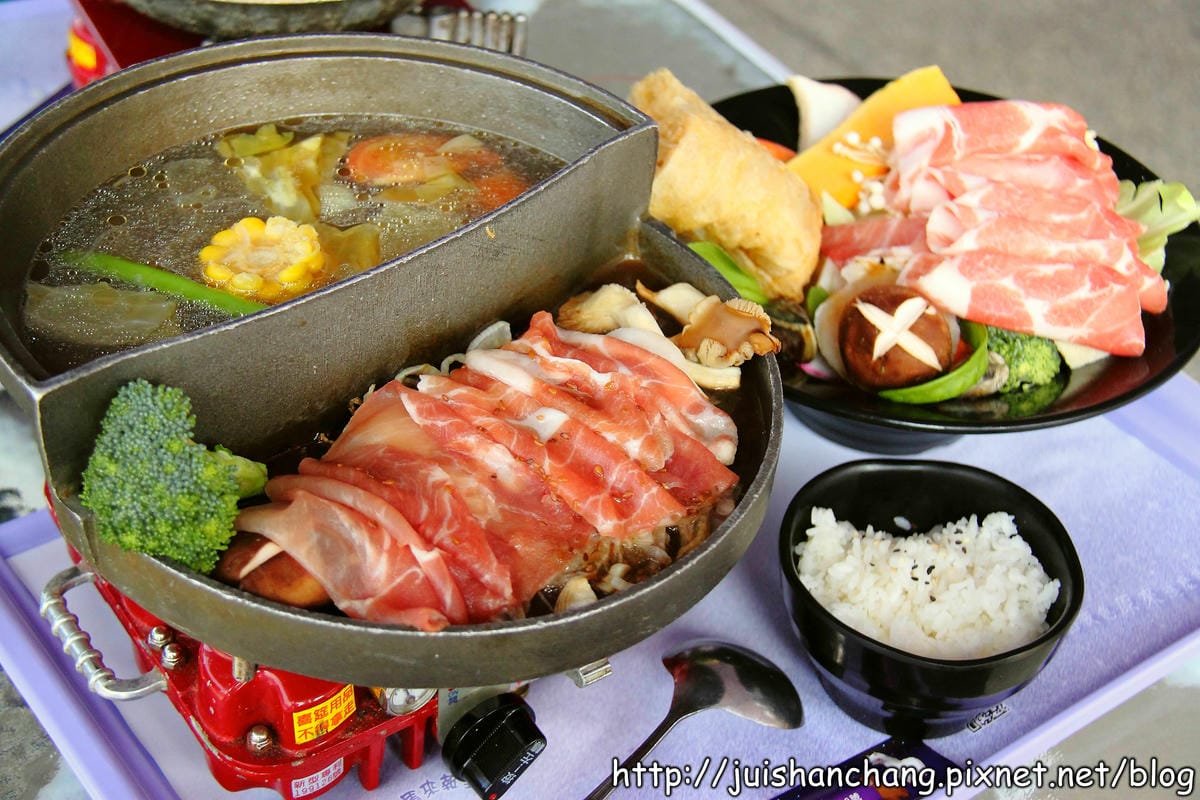 【南投猴探井旅遊景點】星月天空景觀餐廳～擁抱360度美景！