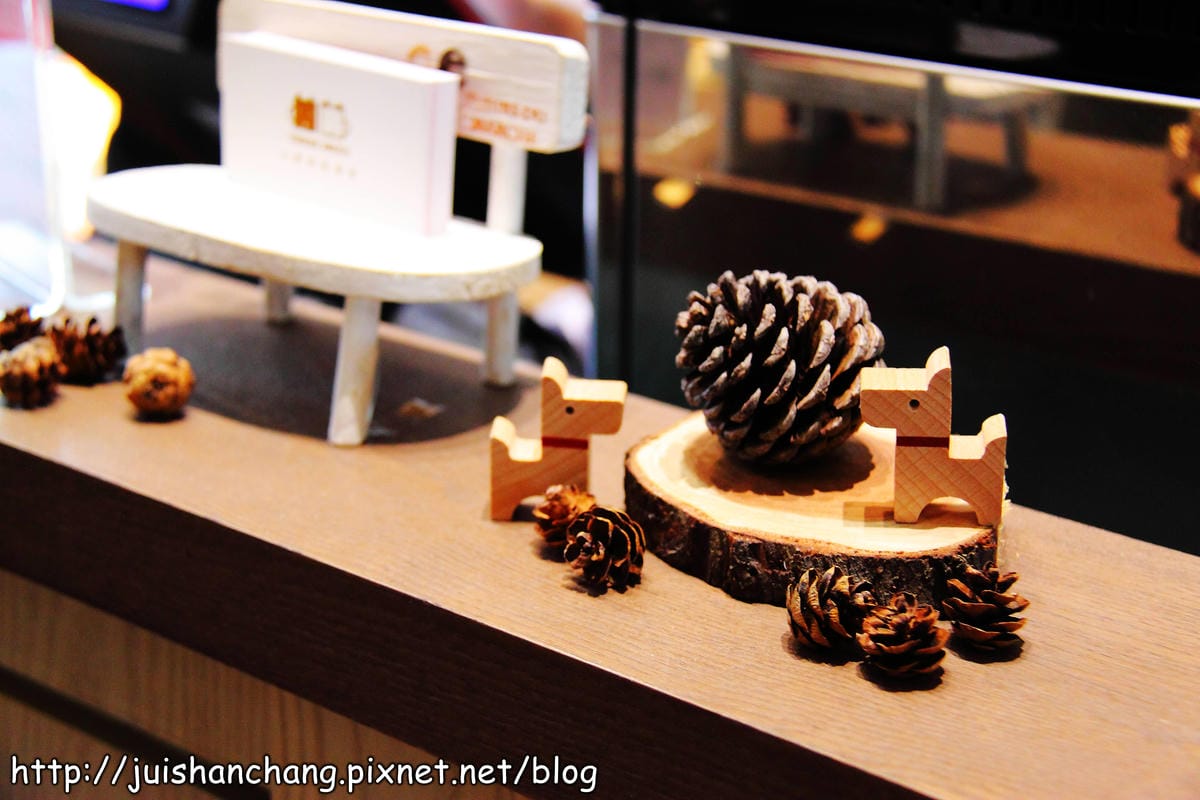 【食記║台中】小梗甜點咖啡～到台中錯過了一定會後悔！