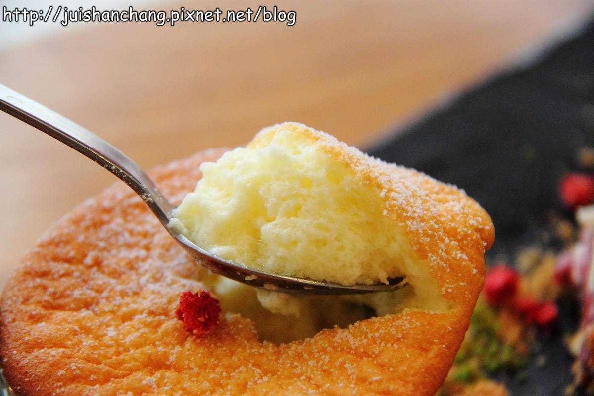 【食記║台中】小梗甜點咖啡～到台中錯過了一定會後悔！