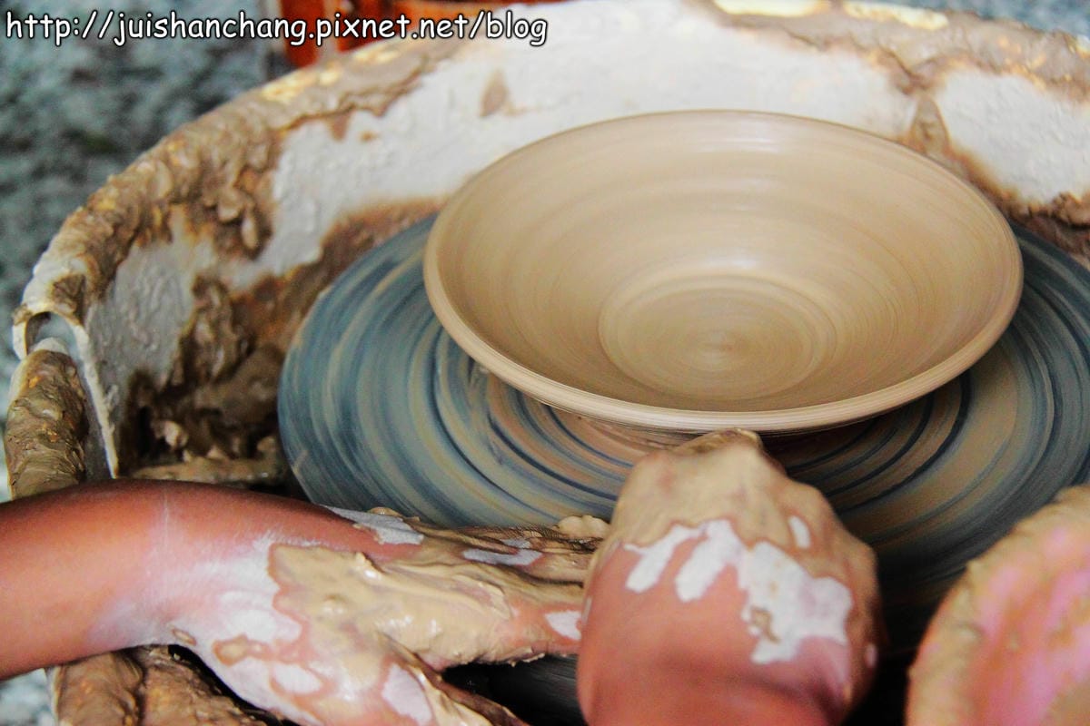 【南投魚池旅遊景點】親手窯。DIY手拉坯+廖鄉長紅茶故事館。進去喝一杯紅茶吧！