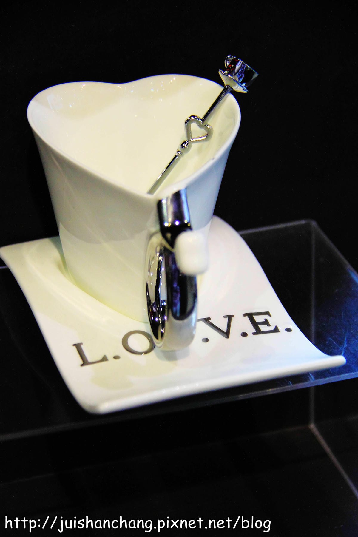 【南投魚池旅遊景點】親手窯。DIY手拉坯+廖鄉長紅茶故事館。進去喝一杯紅茶吧！