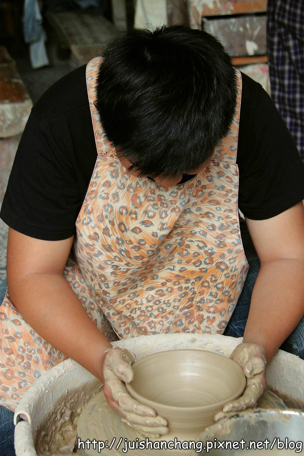 【南投魚池旅遊景點】親手窯。DIY手拉坯+廖鄉長紅茶故事館。進去喝一杯紅茶吧！