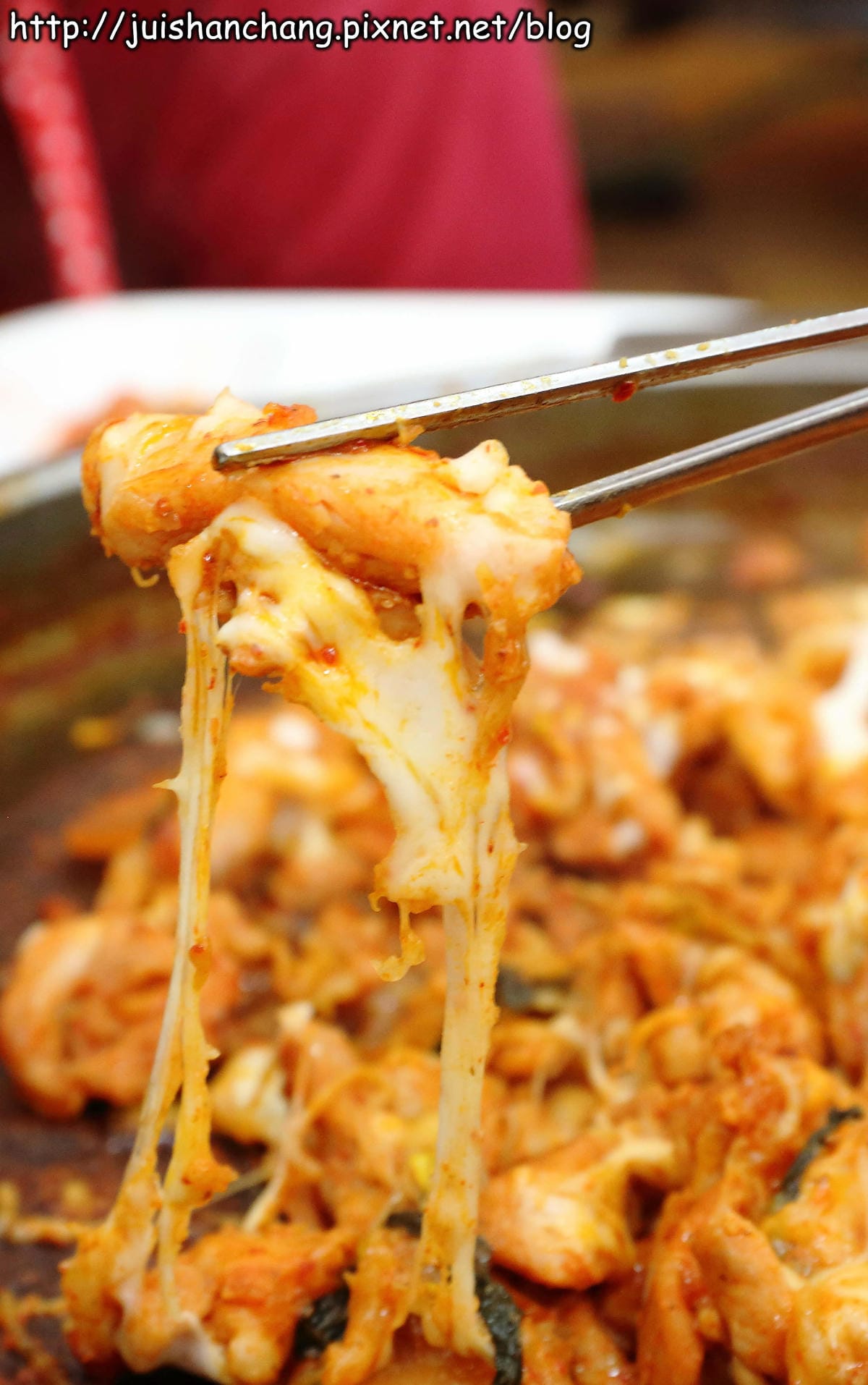 【2014。韓國首爾自由行║新村站】春川家辣炒雞排～韓國必吃美食之一，不吃一定會後悔啊！