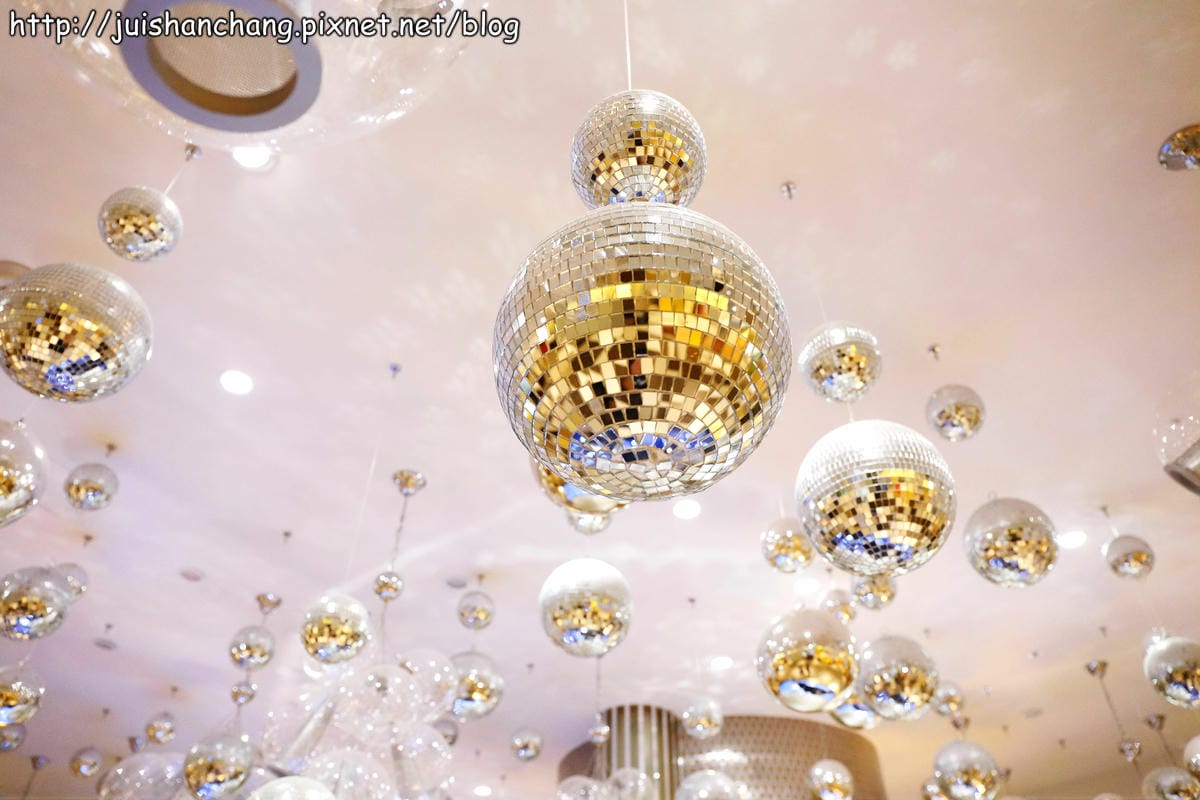 【食記║台北信義區】ATT 4 FUN『甜點王國』～全亞洲最大的甜點樂園，女生的天堂！