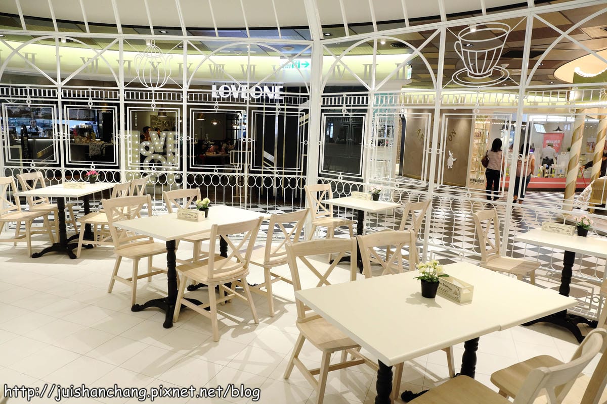 【食記║台北信義區】ATT 4 FUN『甜點王國』～全亞洲最大的甜點樂園，女生的天堂！