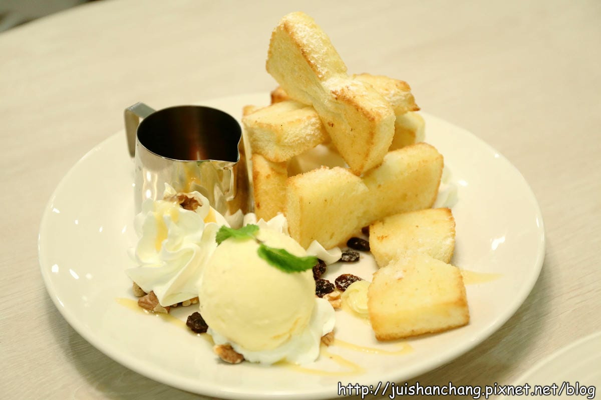 【食記║台北信義區】ATT 4 FUN『甜點王國』～全亞洲最大的甜點樂園，女生的天堂！