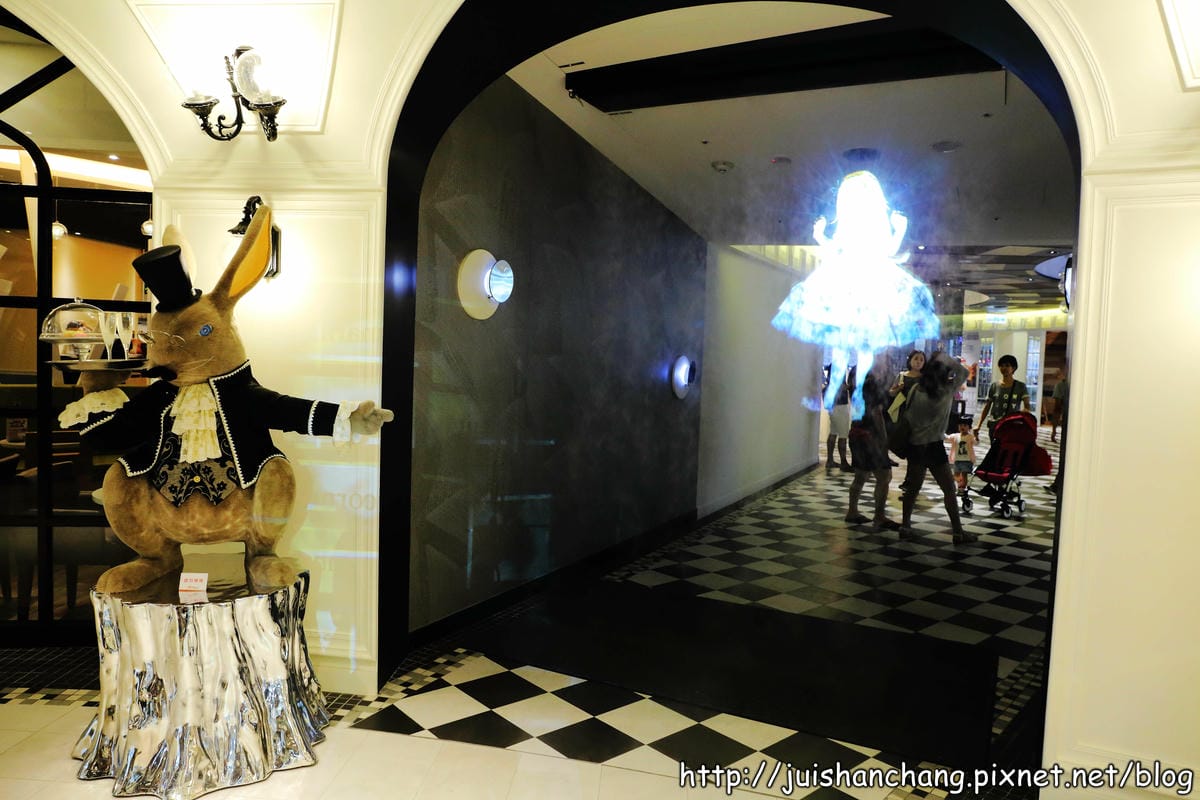 【食記║台北信義區】ATT 4 FUN『甜點王國』～全亞洲最大的甜點樂園，女生的天堂！