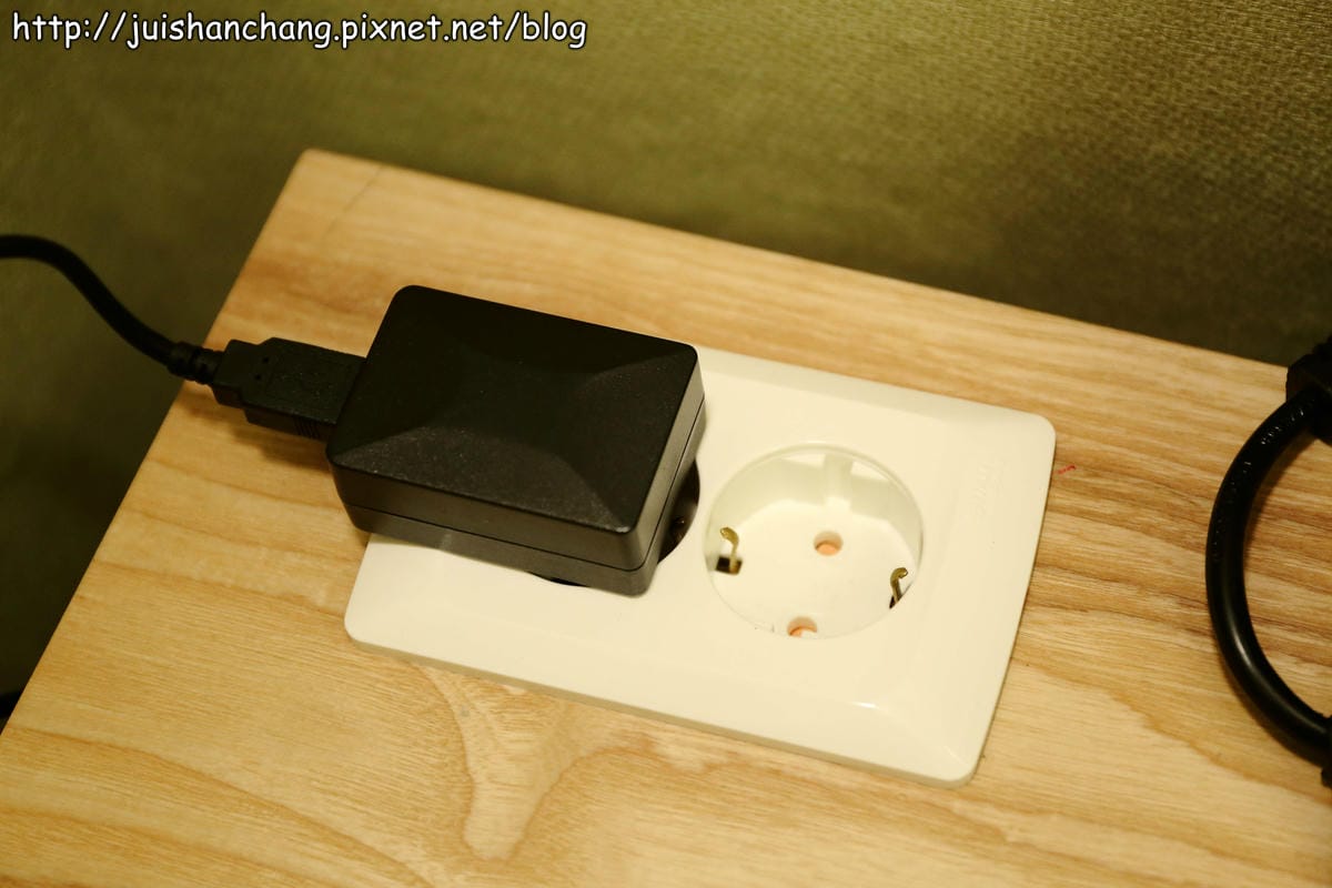 【2014。韓國首爾住宿推薦║東大門站】Hotel QB～東大門購物超方便的鄉村風民宿