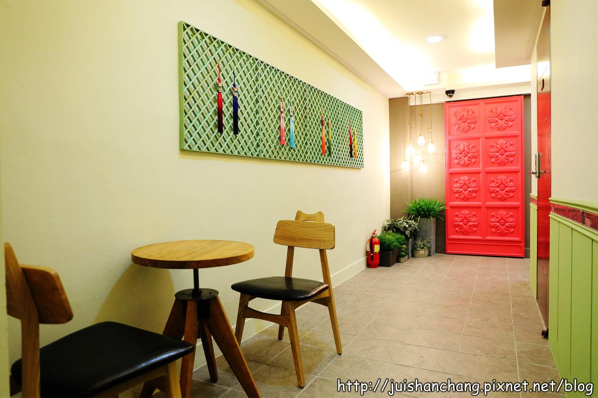 【2014。韓國首爾住宿推薦║東大門站】Hotel QB～東大門購物超方便的鄉村風民宿