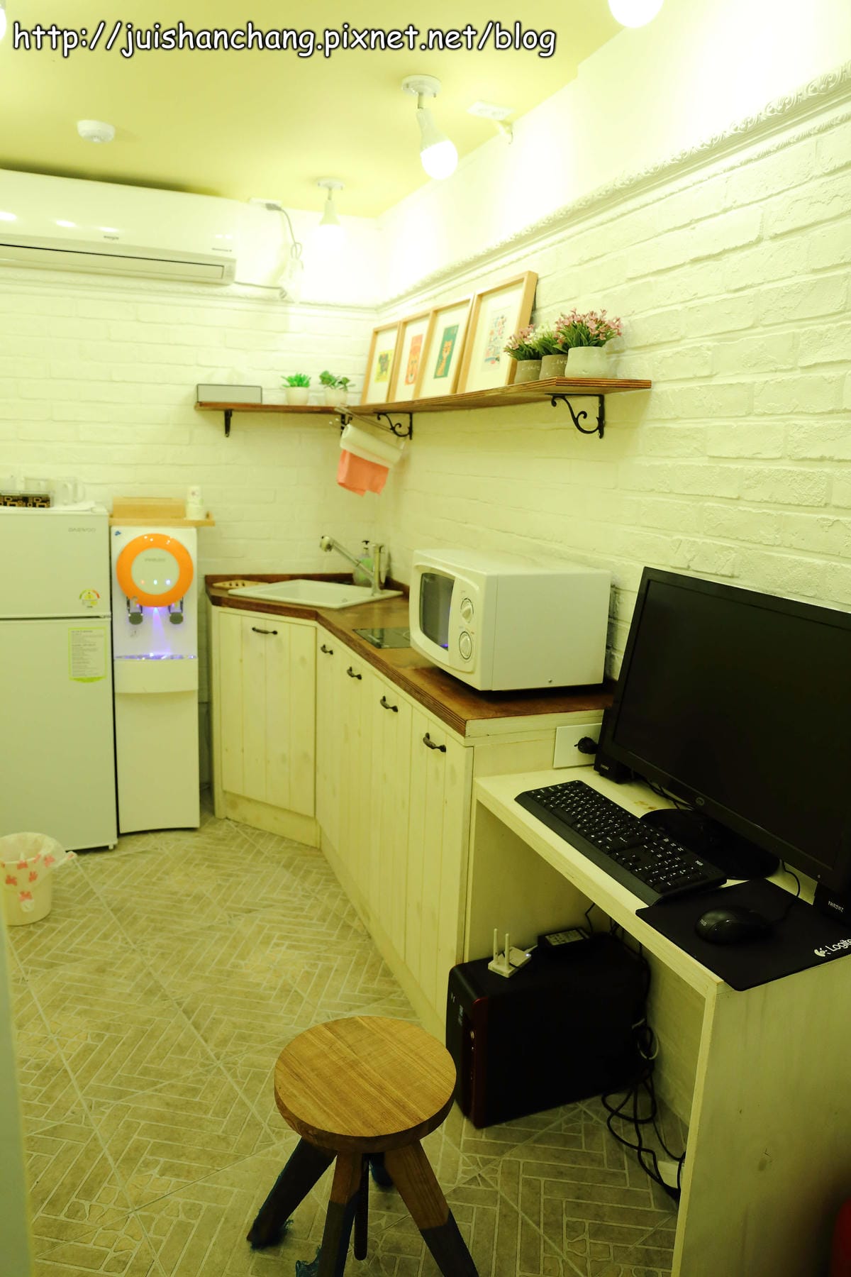 【2014。韓國首爾住宿推薦║東大門站】Hotel QB～東大門購物超方便的鄉村風民宿