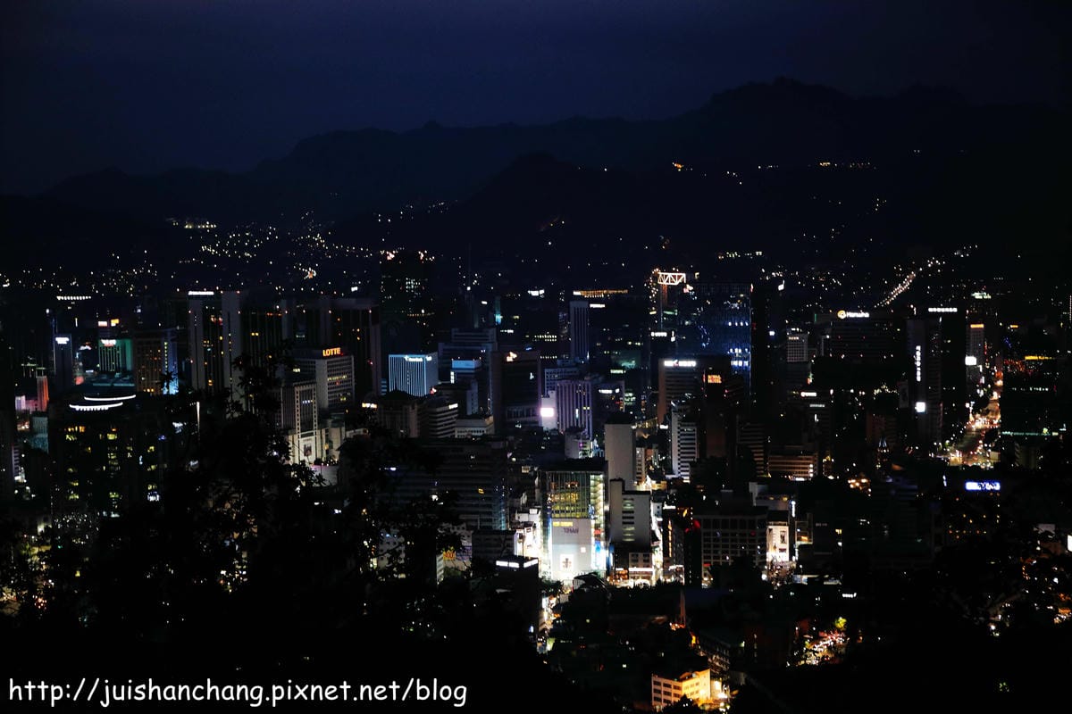 【2014。韓國首爾自由行║明洞站】南山N首爾塔～『來自星星的你』千頌伊與都敏俊約會的浪漫地