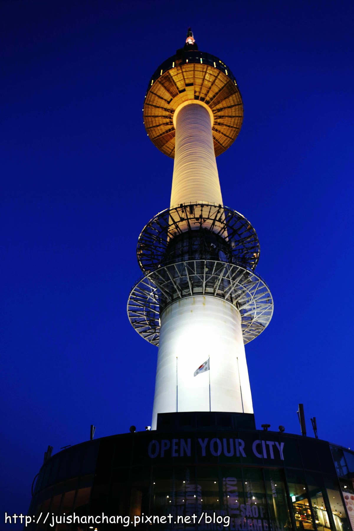 【2014。韓國首爾自由行║明洞站】南山N首爾塔～『來自星星的你』千頌伊與都敏俊約會的浪漫地