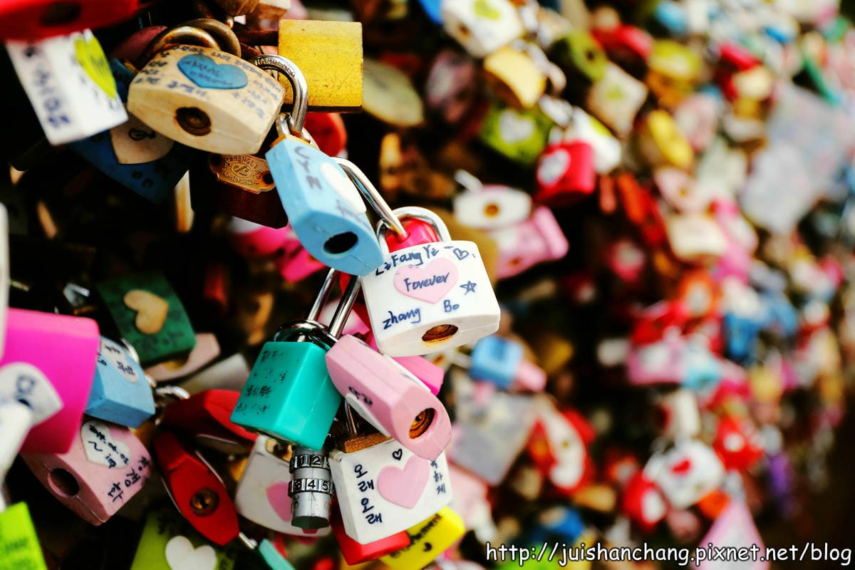 【2014。韓國首爾自由行║明洞站】南山N首爾塔～『來自星星的你』千頌伊與都敏俊約會的浪漫地