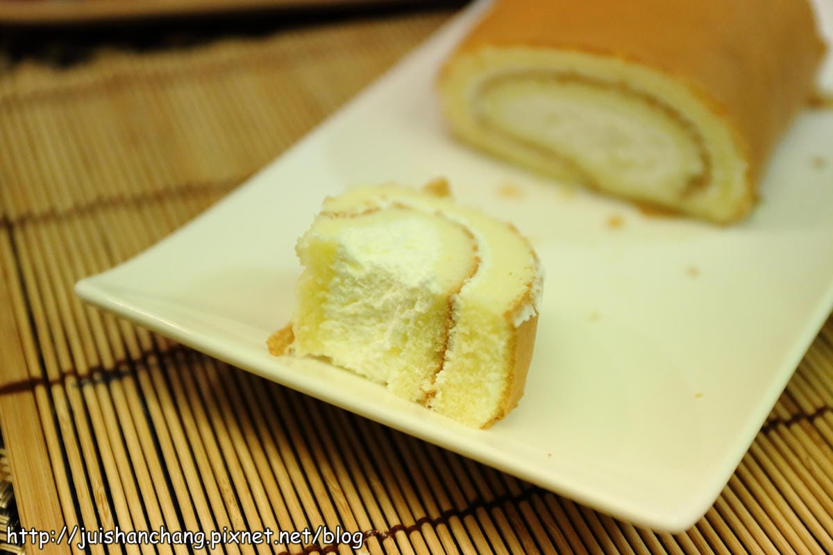 【廣宣團購║中壢】諾亞半熟蛋糕❤原味北海道鮮乳捲&愛文芒果融心乳酪～內餡滿滿，口口爆漿，真是超大滿足！