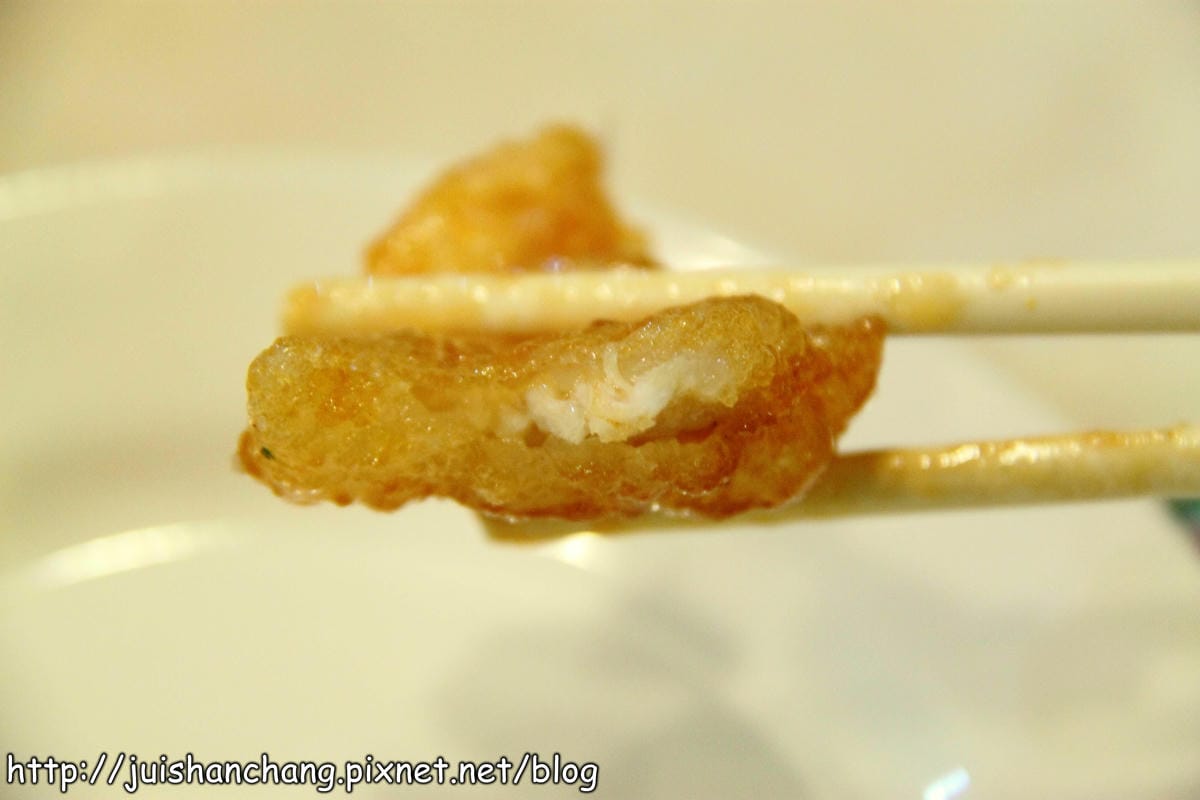 【廣宣║台北】東北軒酸菜白肉鍋～好呷在這裡，吃了會幸福唷！