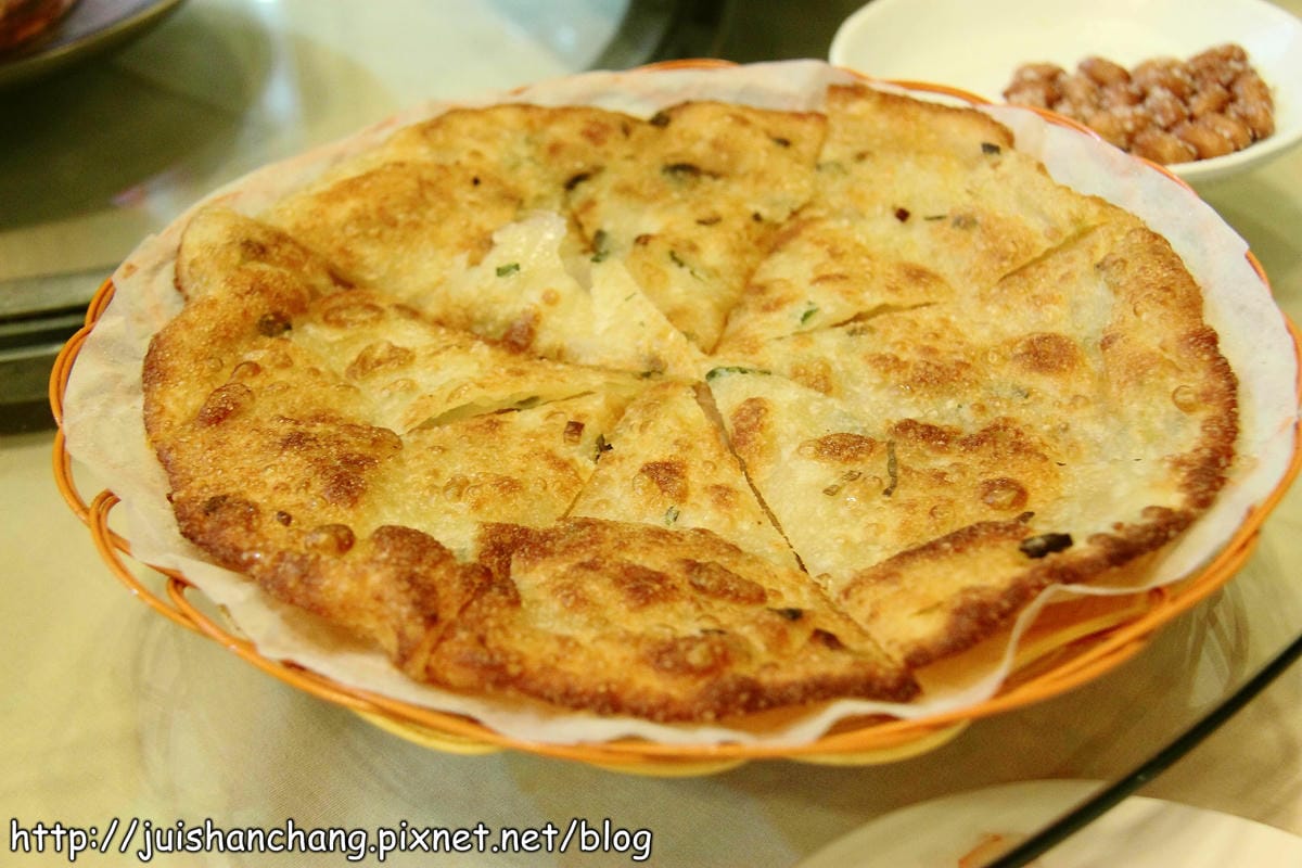 【廣宣║台北】東北軒酸菜白肉鍋～好呷在這裡，吃了會幸福唷！