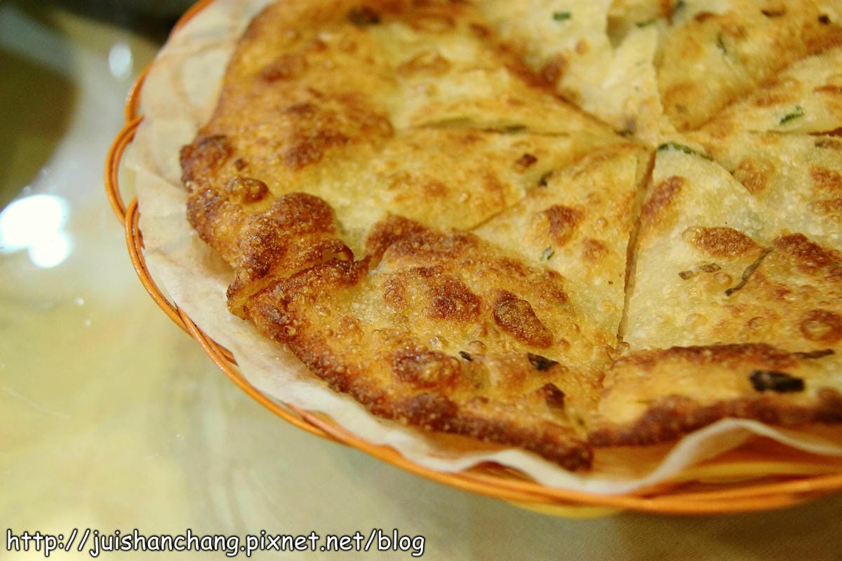 【廣宣║台北】東北軒酸菜白肉鍋～好呷在這裡，吃了會幸福唷！