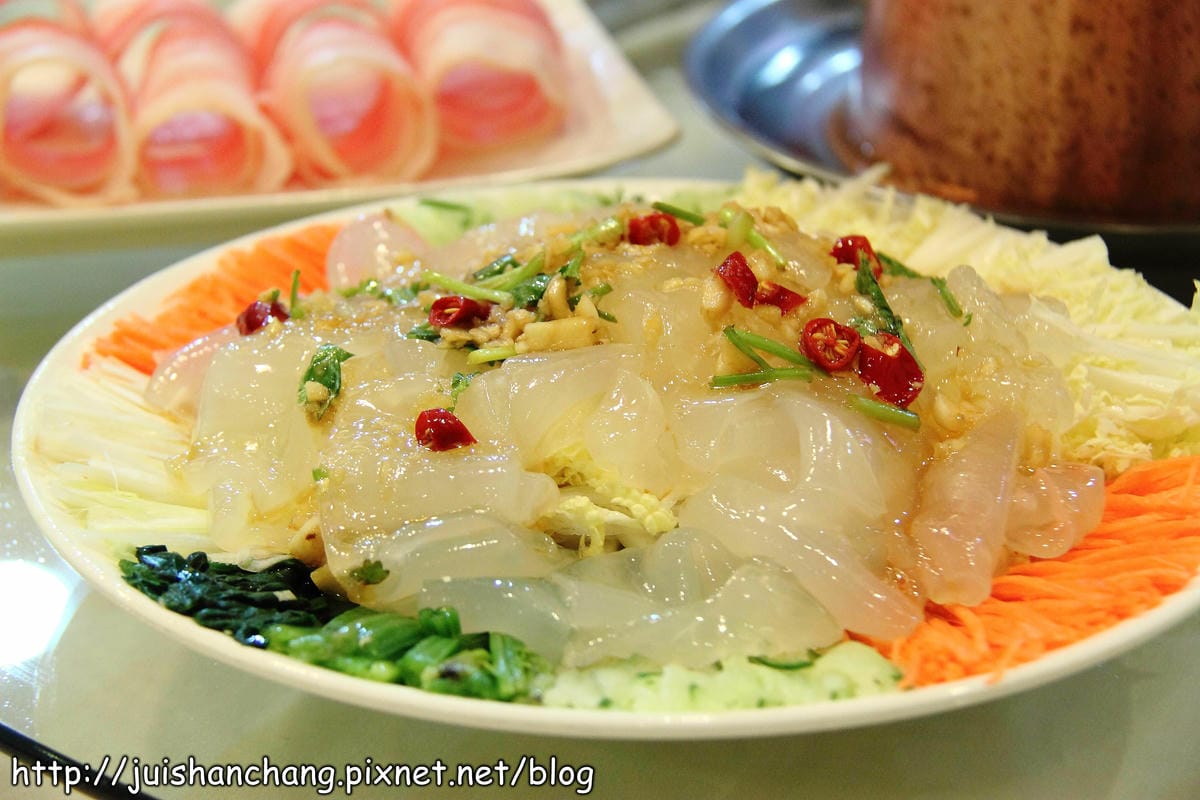 【廣宣║台北】東北軒酸菜白肉鍋～好呷在這裡，吃了會幸福唷！