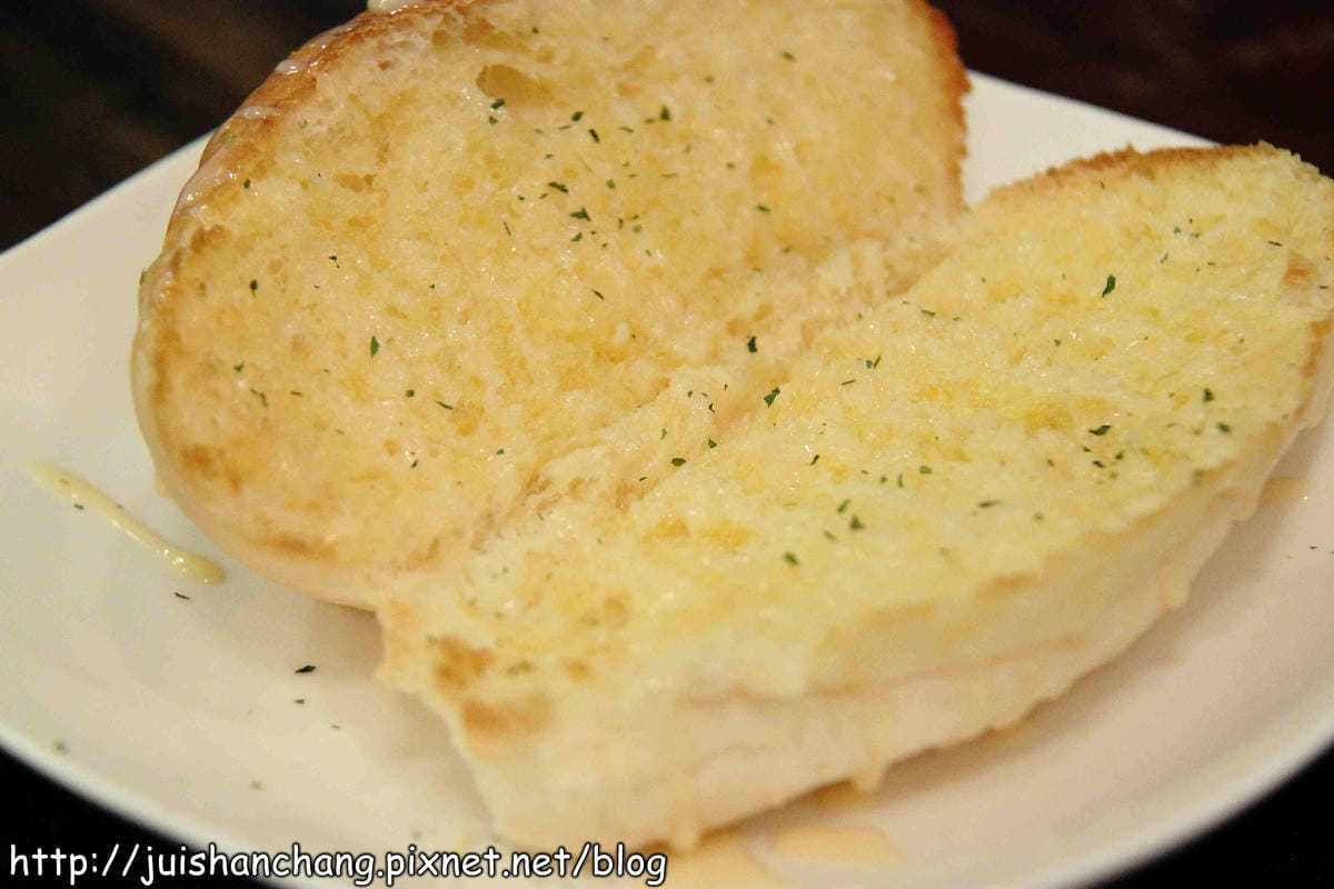 【食記║台北】麻犇堂囍糖本舖～西式風格的港式茶餐廳，我們真的在台灣！！！