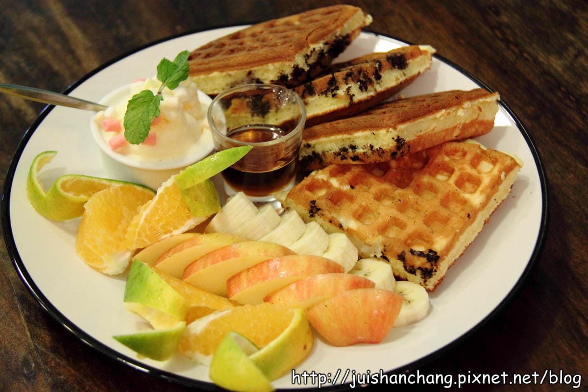 【食記║台北】麻犇堂囍糖本舖～西式風格的港式茶餐廳，我們真的在台灣！！！