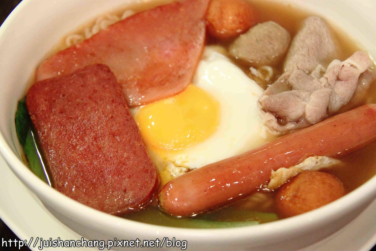 【食記║台北】麻犇堂囍糖本舖～西式風格的港式茶餐廳，我們真的在台灣！！！