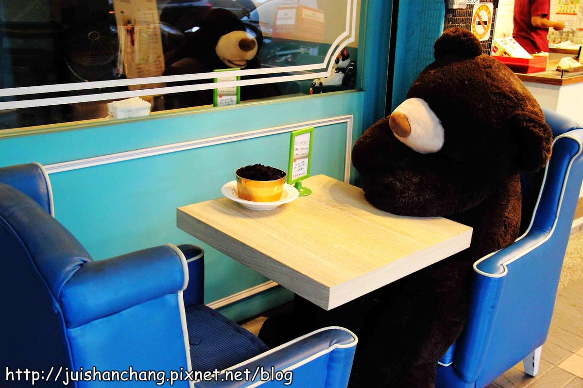 【食記║台北】麻犇堂囍糖本舖～西式風格的港式茶餐廳，我們真的在台灣！！！