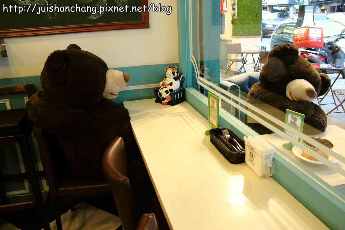 【食記║台北】麻犇堂囍糖本舖～西式風格的港式茶餐廳，我們真的在台灣！！！