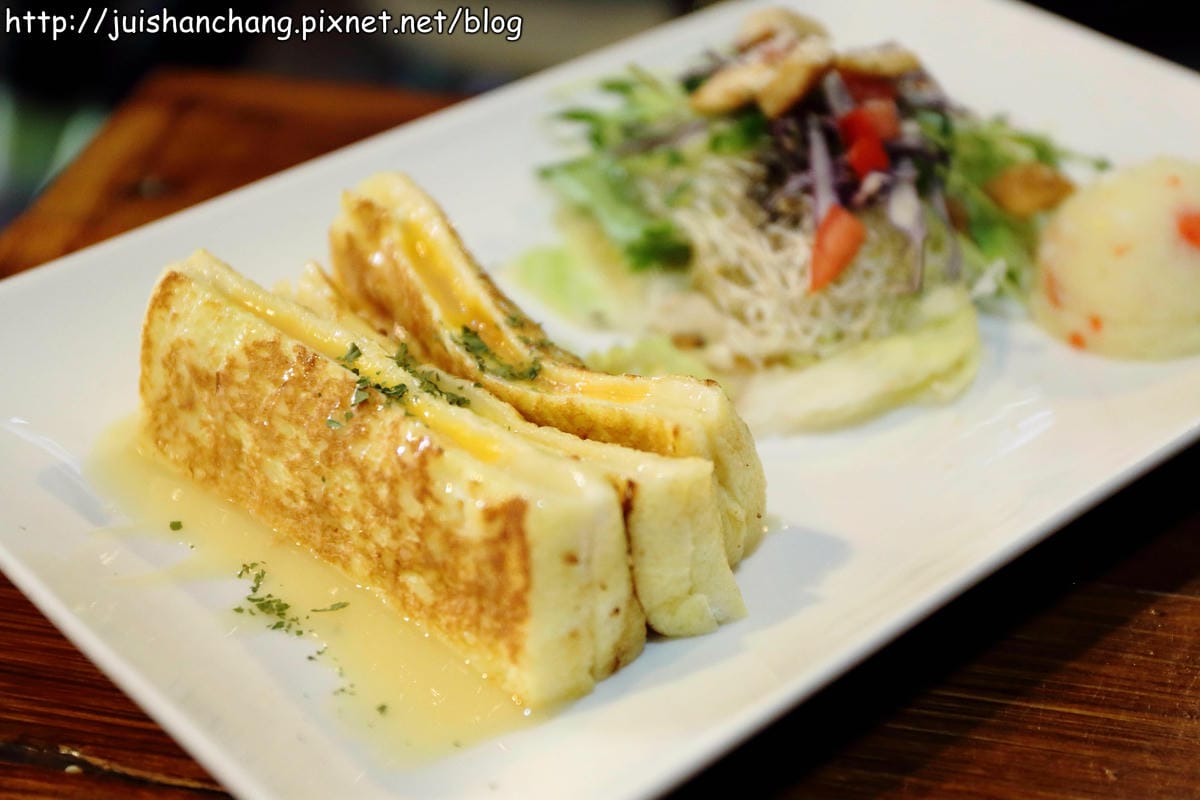 【食記║台北】找餐2店～排隊也要吃的早餐店！食尚玩家也有介紹過唷！